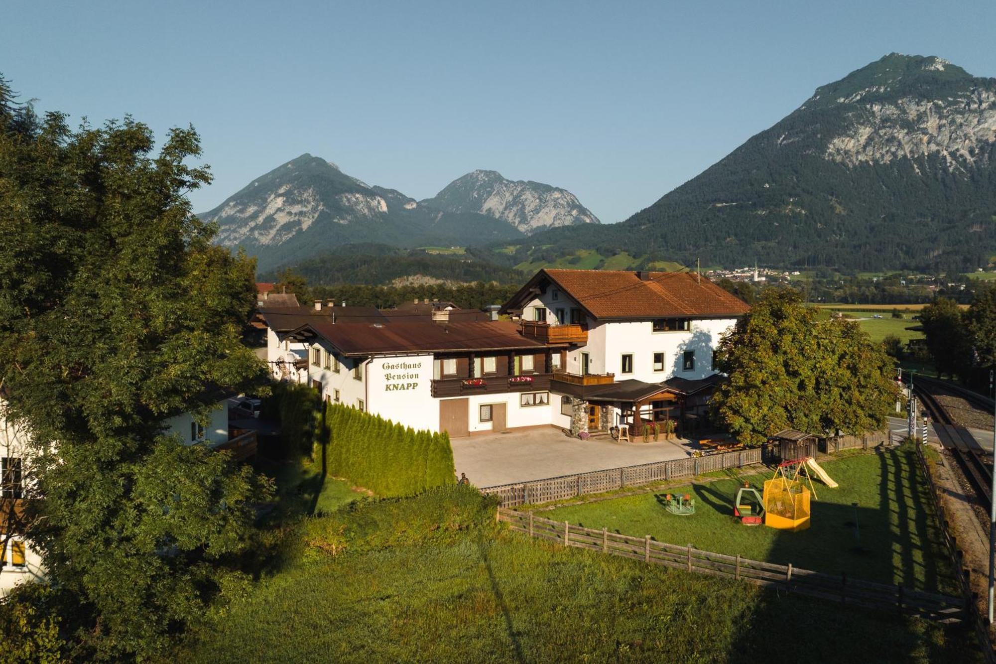 Gasthof Pension Knapp Штрас-им-Циллерталь Экстерьер фото